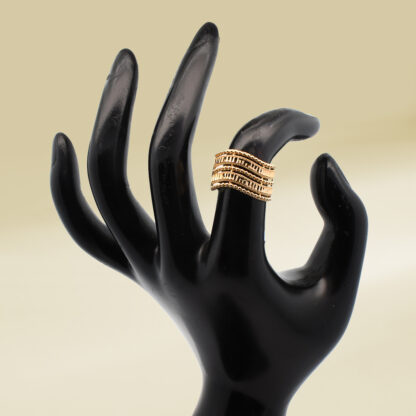 18K Yellow Gold Irregular Geometric Design Ladies' Ring - Image 4