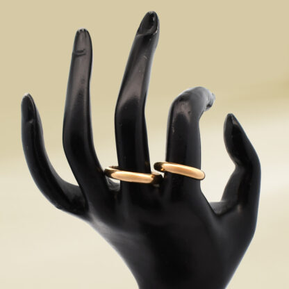 18K Yellow Gold Wedding Band Wedding Ring - Image 4