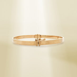 18K Yellow Gold Brand-Inspired Clip Type  Bangle