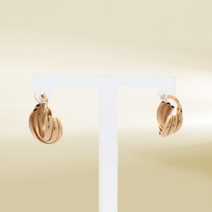 18K Yellow Gold Overlap Hoop Earrings - Image 4