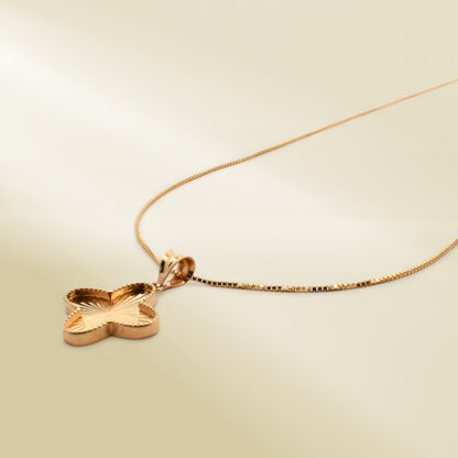 18K Yellow Gold Box Chain Necklace with Brand-Inspired Pendant - Image 2