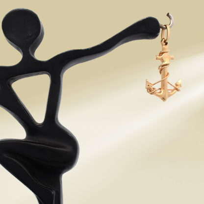 18K Yellow Gold Anchor Pendant - Image 4