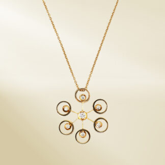 18K Yellow Gold Link Chain Necklace with Round Cut Diamonds