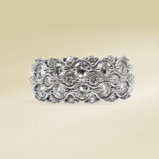 Ladies' Ring Platinum with Round Cut and Cluster Halo Diamonds