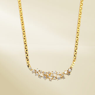 18K Yellow Gold Link Chain Necklace with Baguette and Round Cut Diamonds