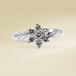 14K White Gold Ladies' Ring with Round Cut, Rositas Diamonds
