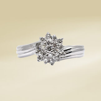 14K Platinum with Round Cut, Cluster Diamonds