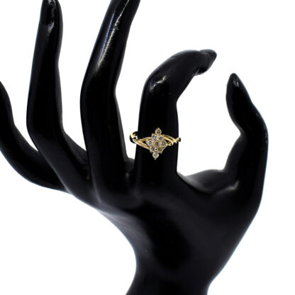 14K Yellow Gold Ladies' Ring with Round Cut Diamonds - Image 4