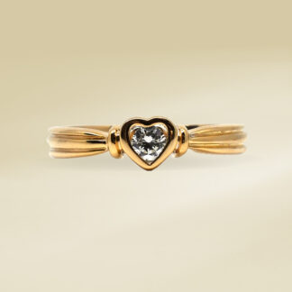 18K Yellow Gold Ladies' Ring with Round Cut, Single Stone Diamonds