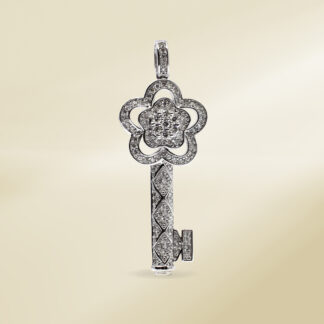 18K White Gold with Round Cut, Cluster, Key Design Diamonds Pendant