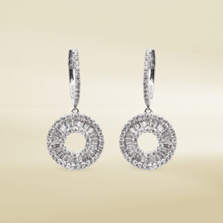 18K White Gold Earrings with Baguette and Round Cut Diamonds