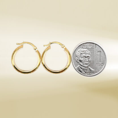 18K Yellow Gold Hoop Design Earrings - Image 2