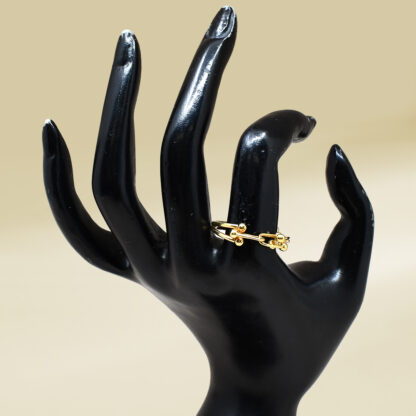 18K Yellow Gold Brand-Inspired Ladies' Ring - Image 4