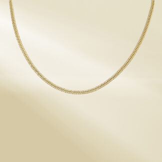 18K Yellow Gold Curb Chain Necklace