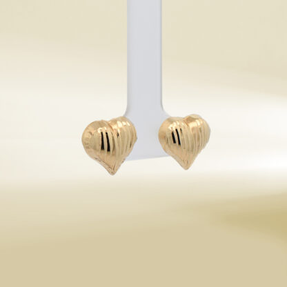 18K Yellow Gold Heart Design Earrings - Image 4