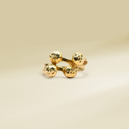 18K Yellow Gold  Ladies' Ring