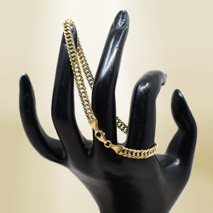 18K Yellow Gold Curb Chain Bracelet - Image 4