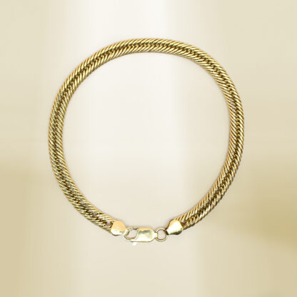 18K Yellow Gold Curb Chain Bracelet - Image 2