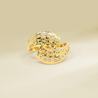 18K Yellow Gold  Ladies' Ring