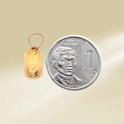 18K Yellow Gold Pendant - Image 2