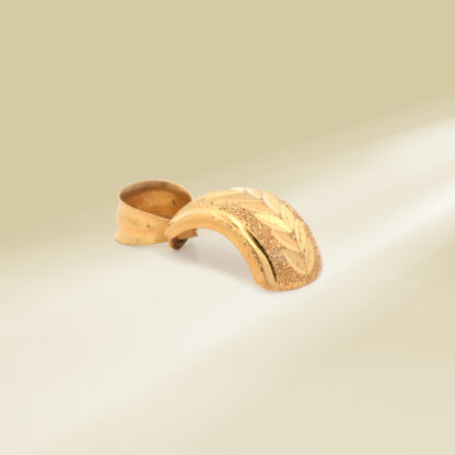 18K Yellow Gold Pendant - Image 3