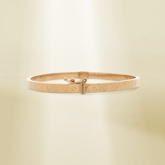 18K Yellow Gold Brand-Inspired Clip Type  Bangle