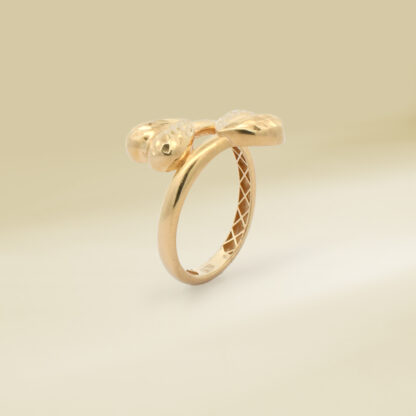18K Yellow Gold Overlap Heart Design Ladies' Ring - Image 3