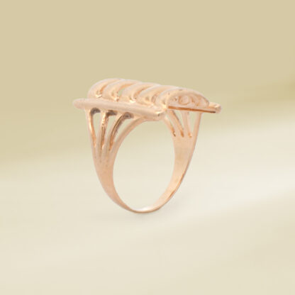 18K Yellow Gold Ladies' Ring - Image 3
