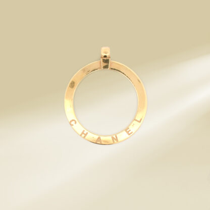 18K Yellow Gold Brand-Inspired Pendant
