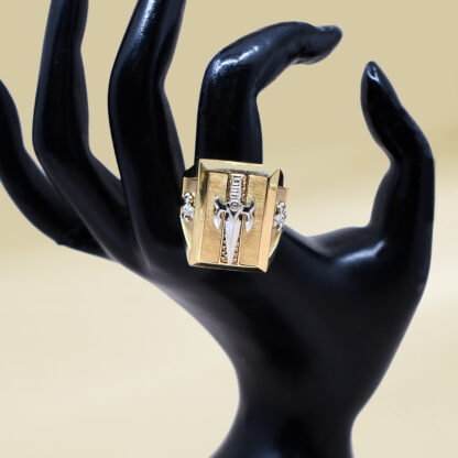 18K Two-Tone Sword Gents' Ring - Image 4