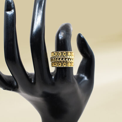 18K Yellow Gold Ladies' Ring - Image 4