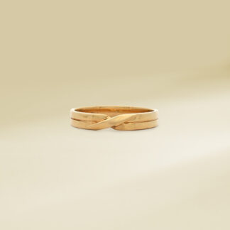 18K Yellow Gold Gents' Ring Twist Band