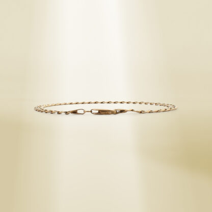 18K Yellow Gold Curb Chain Bracelet