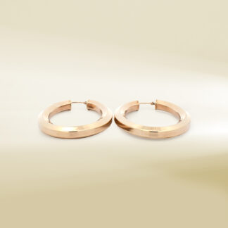 14K Yellow Gold Oval Hoop Earrings