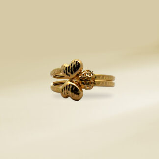 18K Yellow Gold Heart Design Ladies' Ring