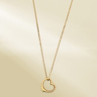 18K Yellow Gold Curb Chain Necklace with Heart Pendant