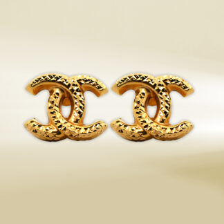 18K Yellow Gold Dangling Design Earrings